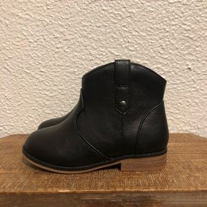 Cat & Jack girl toddler boots